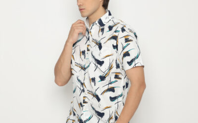 Tampil Fresh dan Fashionable dengan 7 Pilihan Kemeja Motif Pria