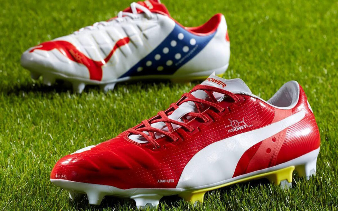 9 Rekomendasi Merk Sepatu Bola terbaik