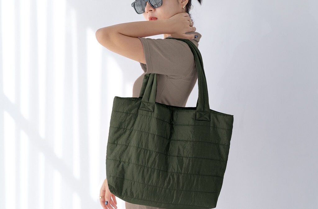 Tampil Fashionable dengan 9 Rekomendasi Puffy Bag