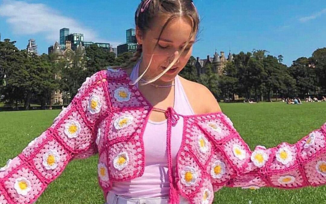 Apa Itu Crochet Outfit dan Ide Padupadannya