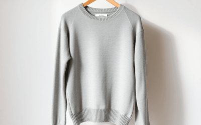 OOTD Sweater Abu Abu yang Keren